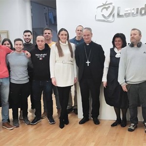 Nadbiskup Dražen Kutleša posjetio Laudato televiziju